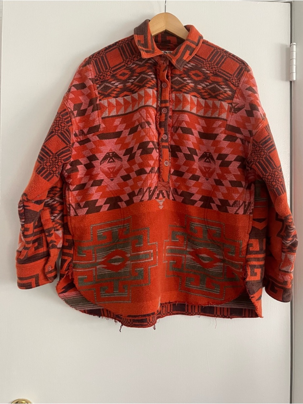 Free People We The Free Arizona Sky Pullover Western
Jacket/shirt Size small - Picture 7 of 10